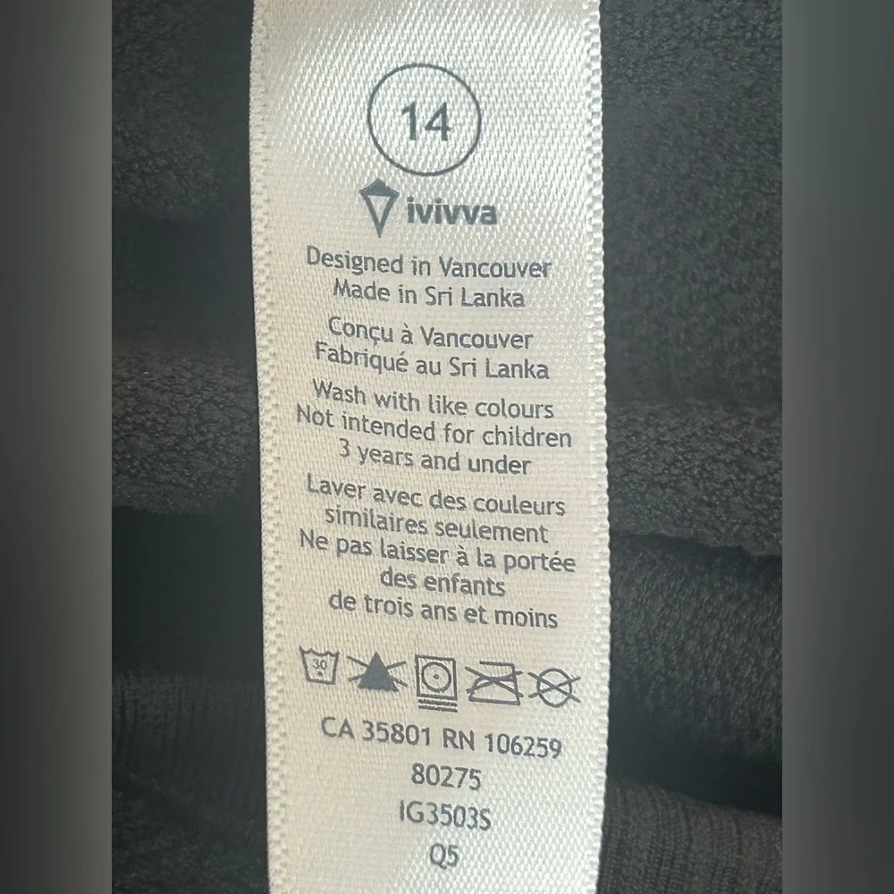 Ivivva Lululemon Swiftly Tech Long Sleeve Black Top Girls 14 Athletic Yoga Gym